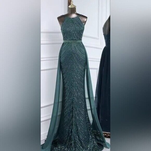 Green, Round Neck, Draped Skirt, Contrast Sequined Mermaid Gown - Picture 14 of 16